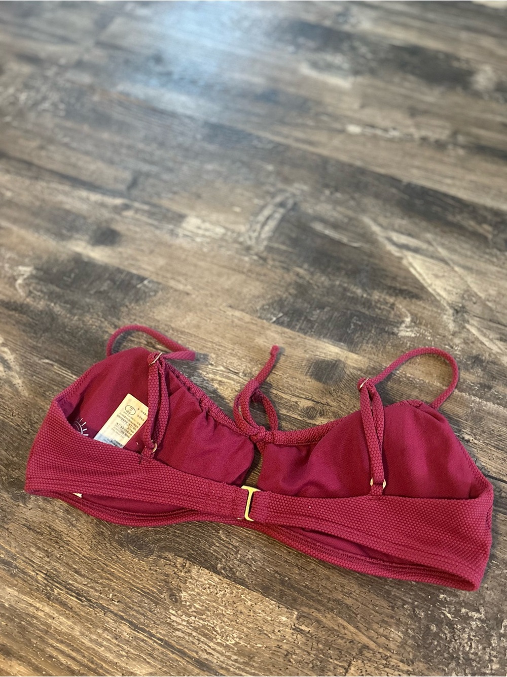 Hollister Raspberry Textured Tie-Front Bikini Top - Picture 4 of 4